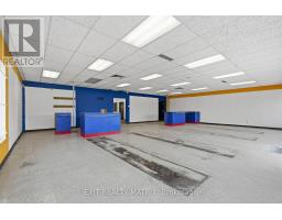 699 Notre Dame Street, Russell, ON K0A1W0 Photo 8