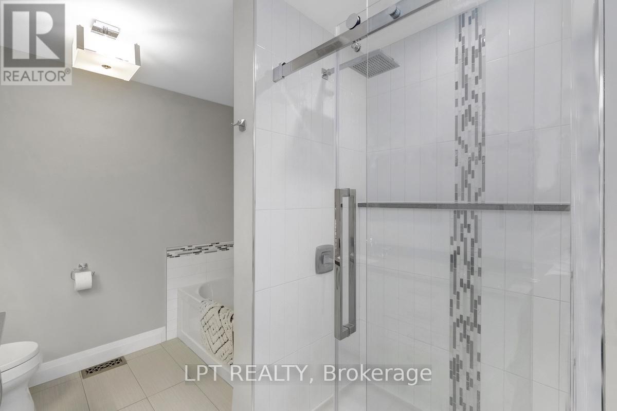 319 GLYNN AVENUE - 23