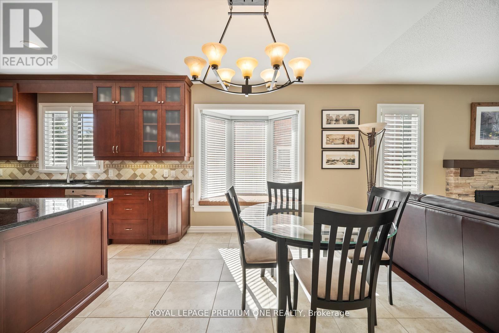 536 VILLAGE PARKWAY - 13