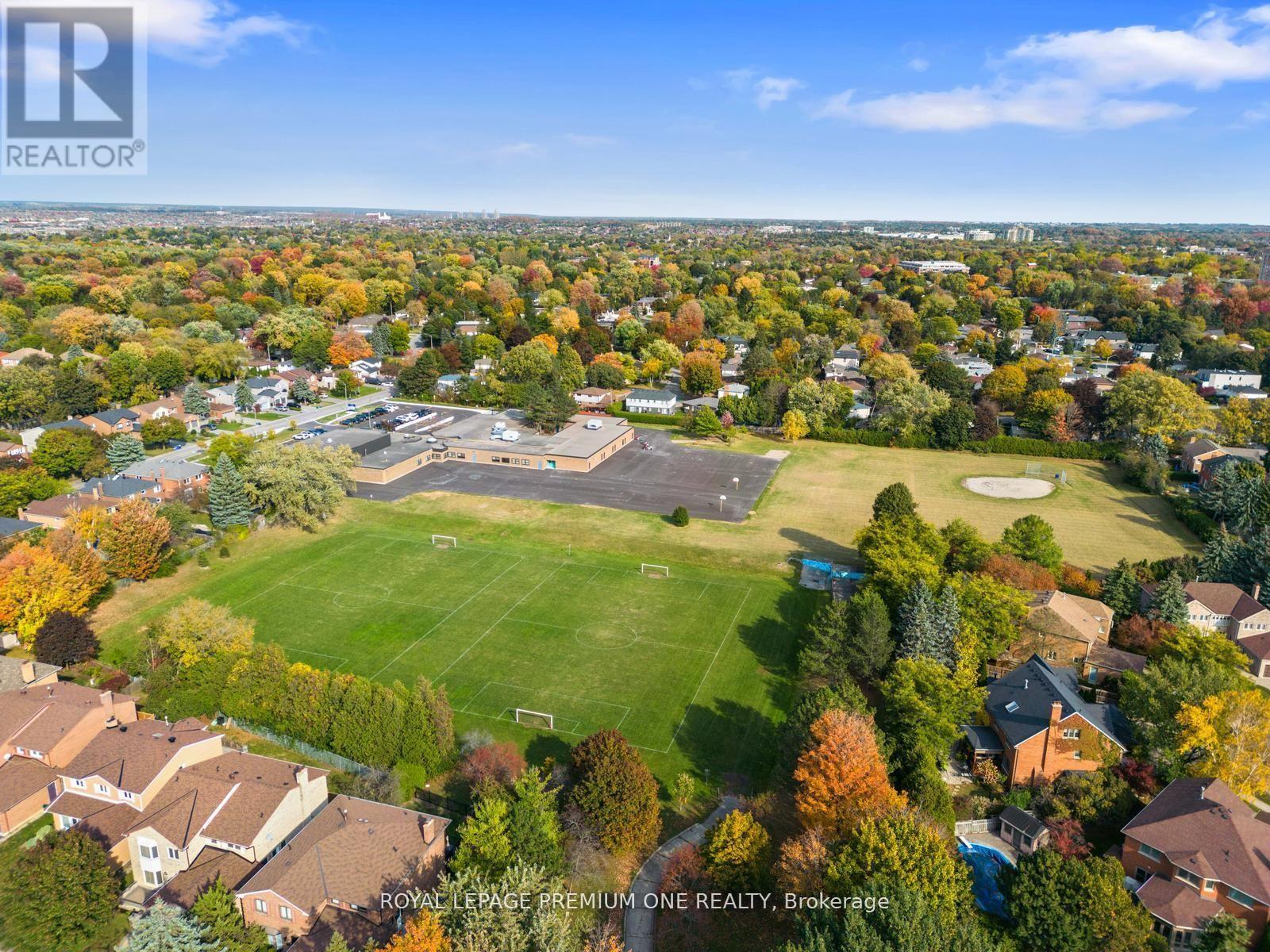 536 VILLAGE PARKWAY - 50