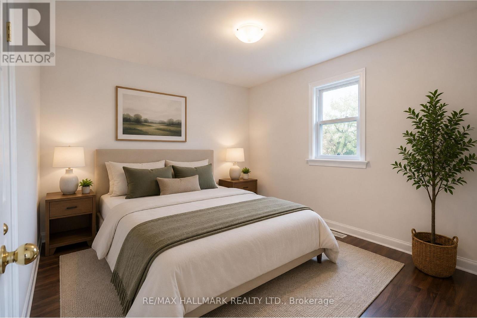 226 LAWRENCE AVENUE - Image 11