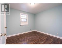 226 Lawrence Avenue, Richmond Hill, ON L4C1Z6 Photo 10