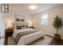 226 Lawrence Avenue, Richmond Hill, ON L4C1Z6 Photo 11