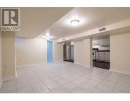 226 Lawrence Avenue, Richmond Hill, ON L4C1Z6 Photo 19