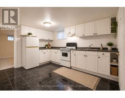 226 Lawrence Avenue, Richmond Hill, ON L4C1Z6 Photo 20