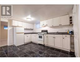 226 Lawrence Avenue, Richmond Hill, ON L4C1Z6 Photo 21