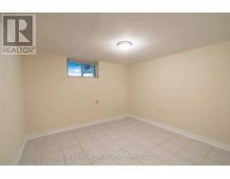 226 Lawrence Avenue, Richmond Hill, ON L4C1Z6 Photo 22