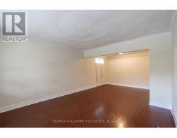 Bedroom 3 - 226 Lawrence Avenue, Richmond Hill, ON L4C1Z6 Photo 6