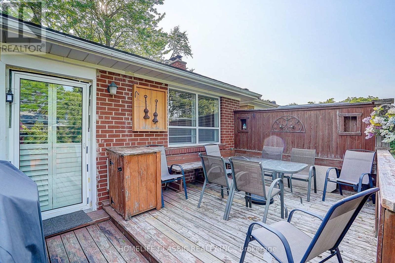267 IREDALE ROAD - 32