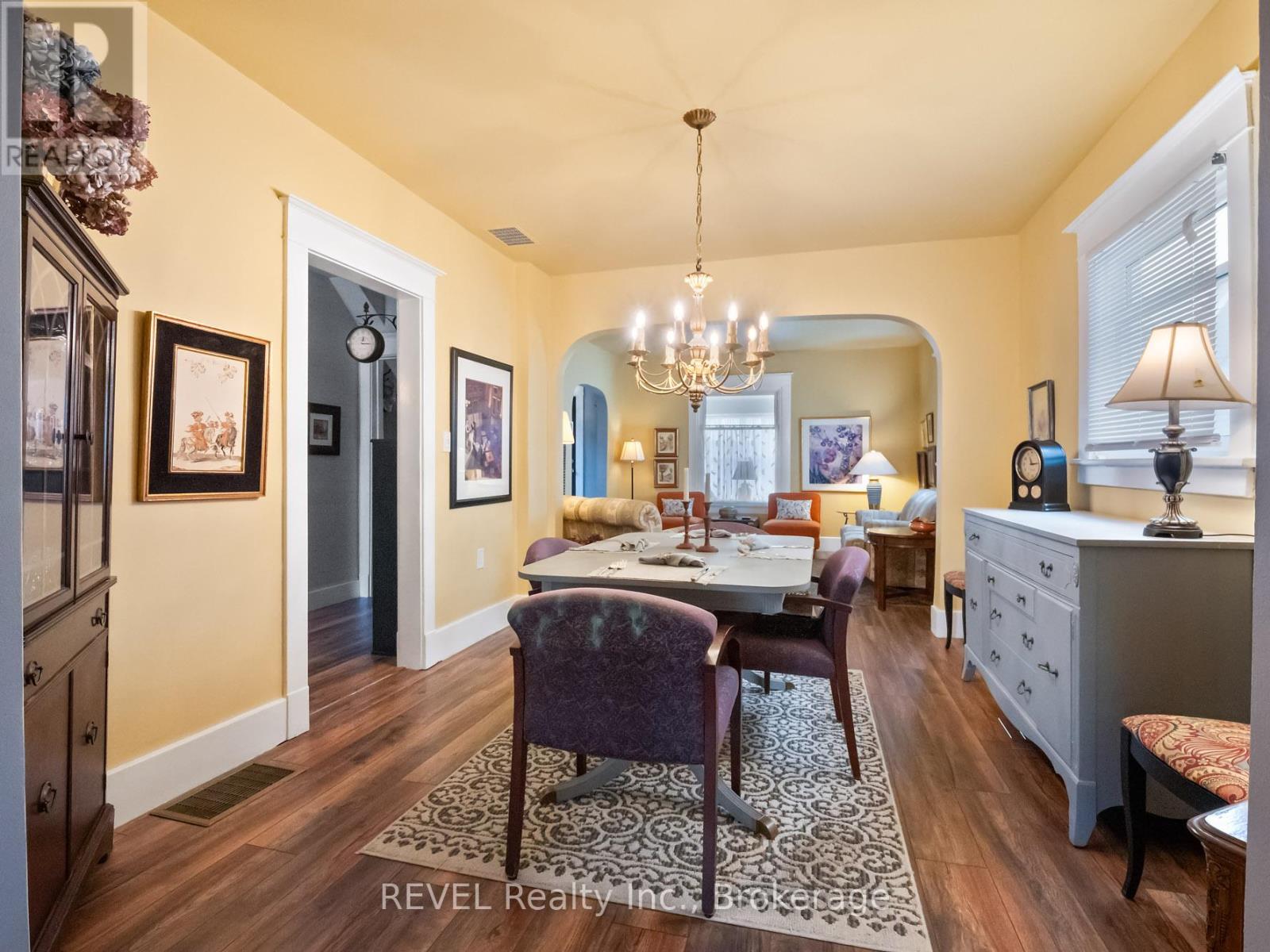 259 DUFFERIN STREET - 9
