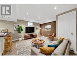 11 Watson Drive, Barrie, ON L4M6W3 Photo 26