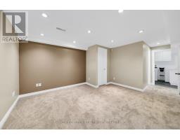 11 Watson Drive, Barrie, ON L4M6W3 Photo 27