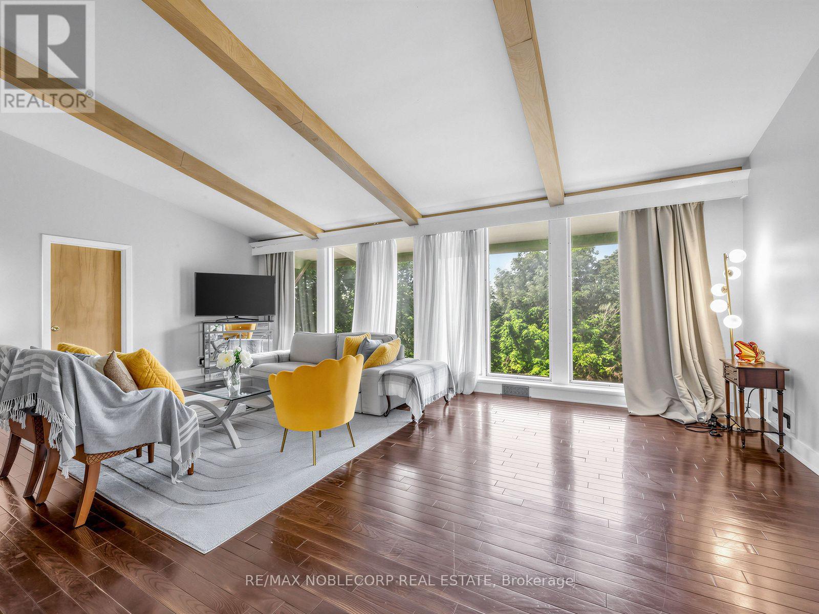 12 GEORGE MCKENZIE COURT - 20