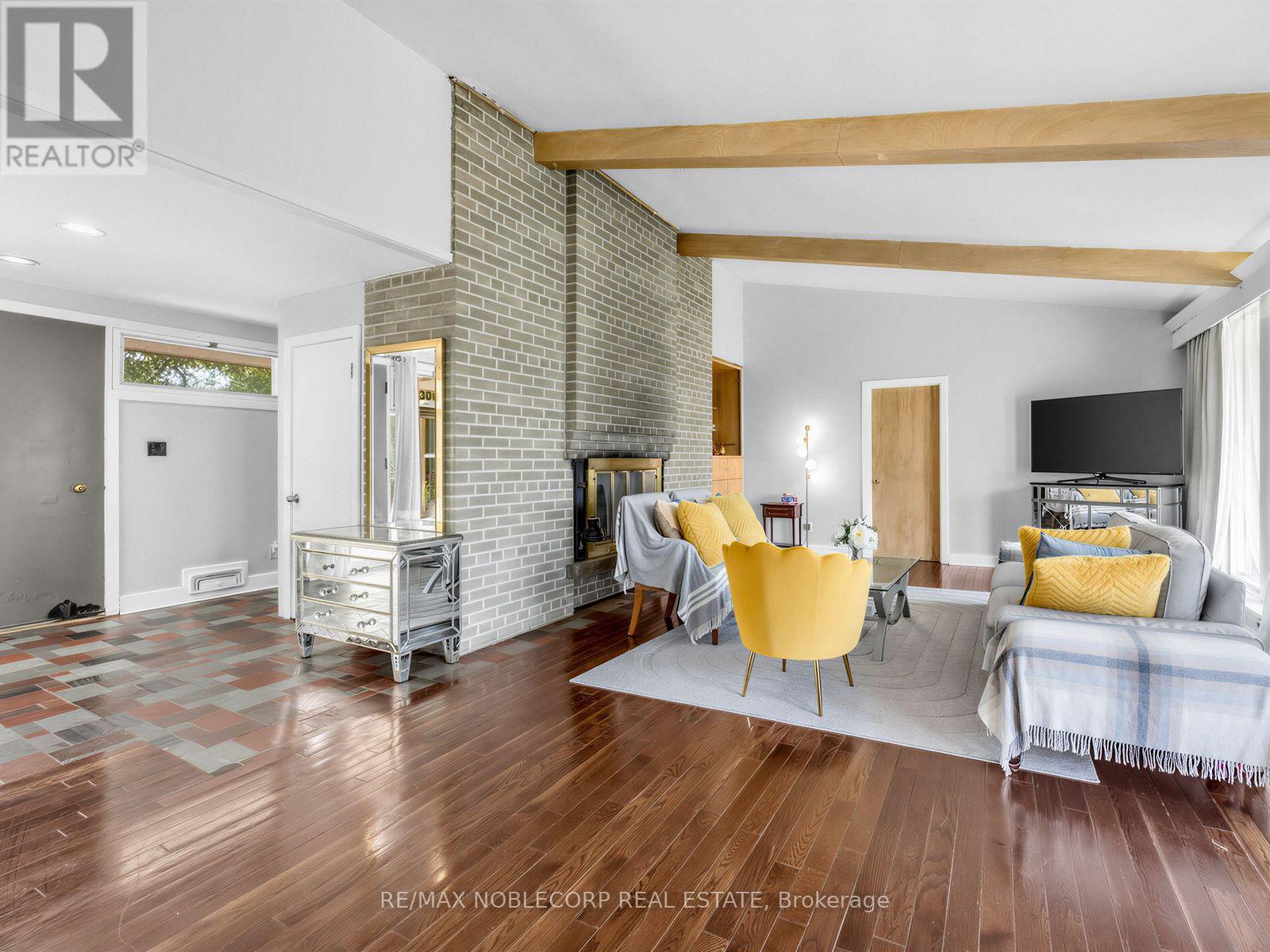 12 GEORGE MCKENZIE COURT - 22