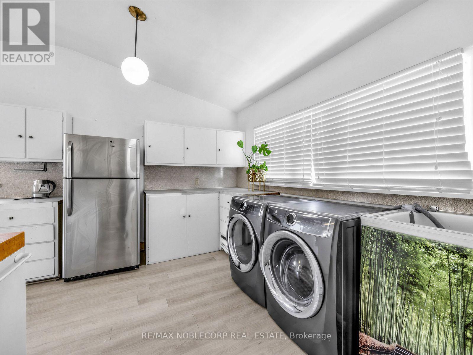 12 GEORGE MCKENZIE COURT - 36