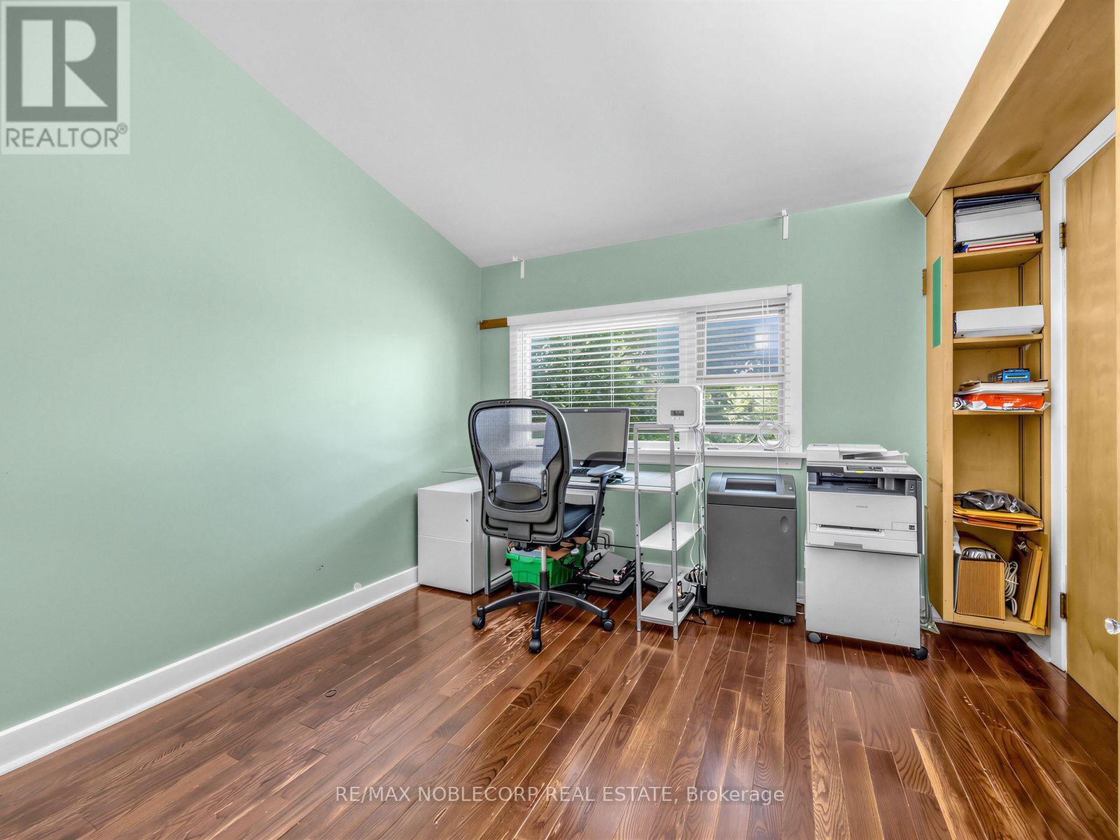 12 GEORGE MCKENZIE COURT - 37
