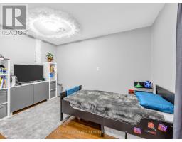 12 George Mckenzie Court, Toronto, ON M9M0E1 Photo 19