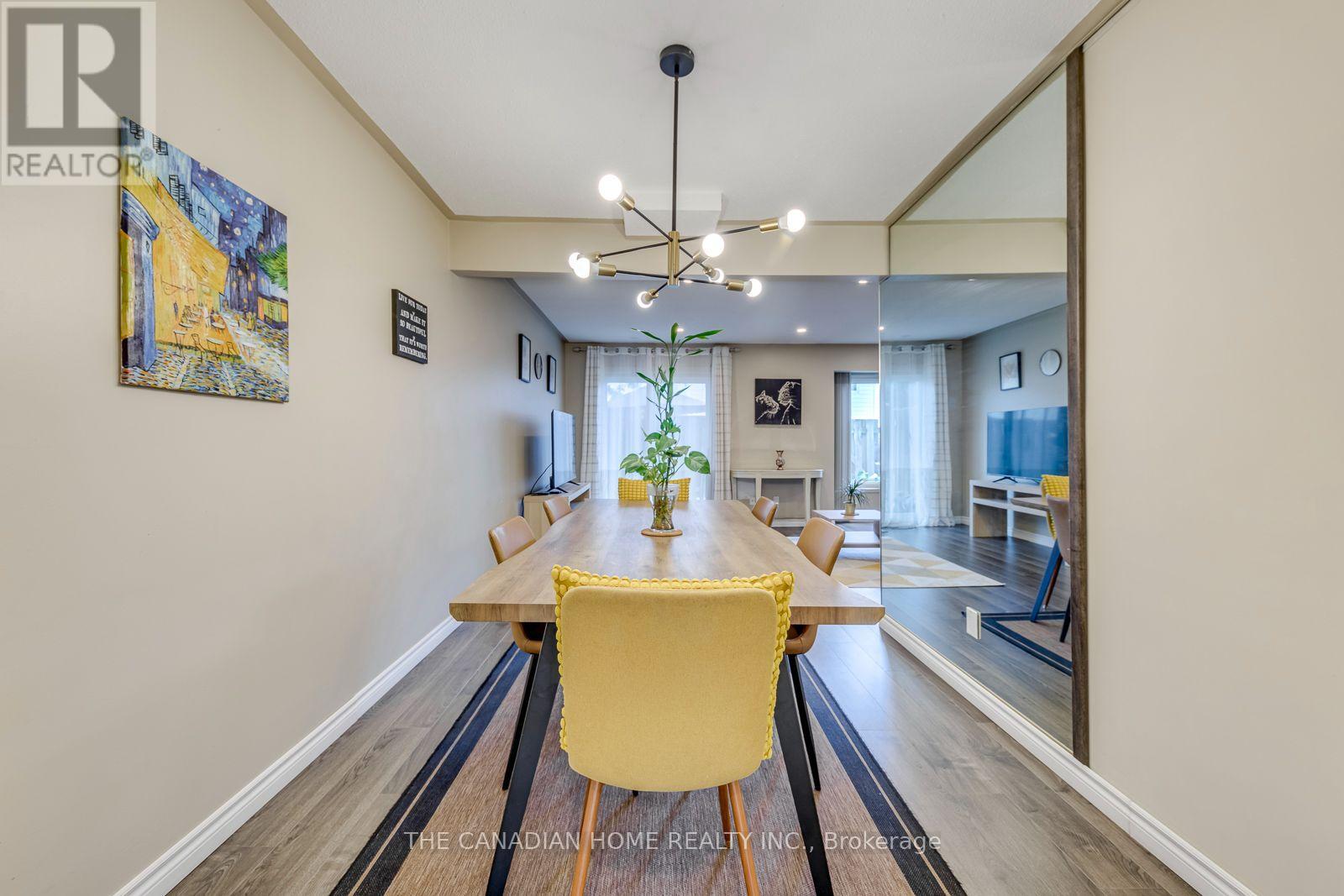 #3 2226 UPPER MIDDLE ROAD - 15