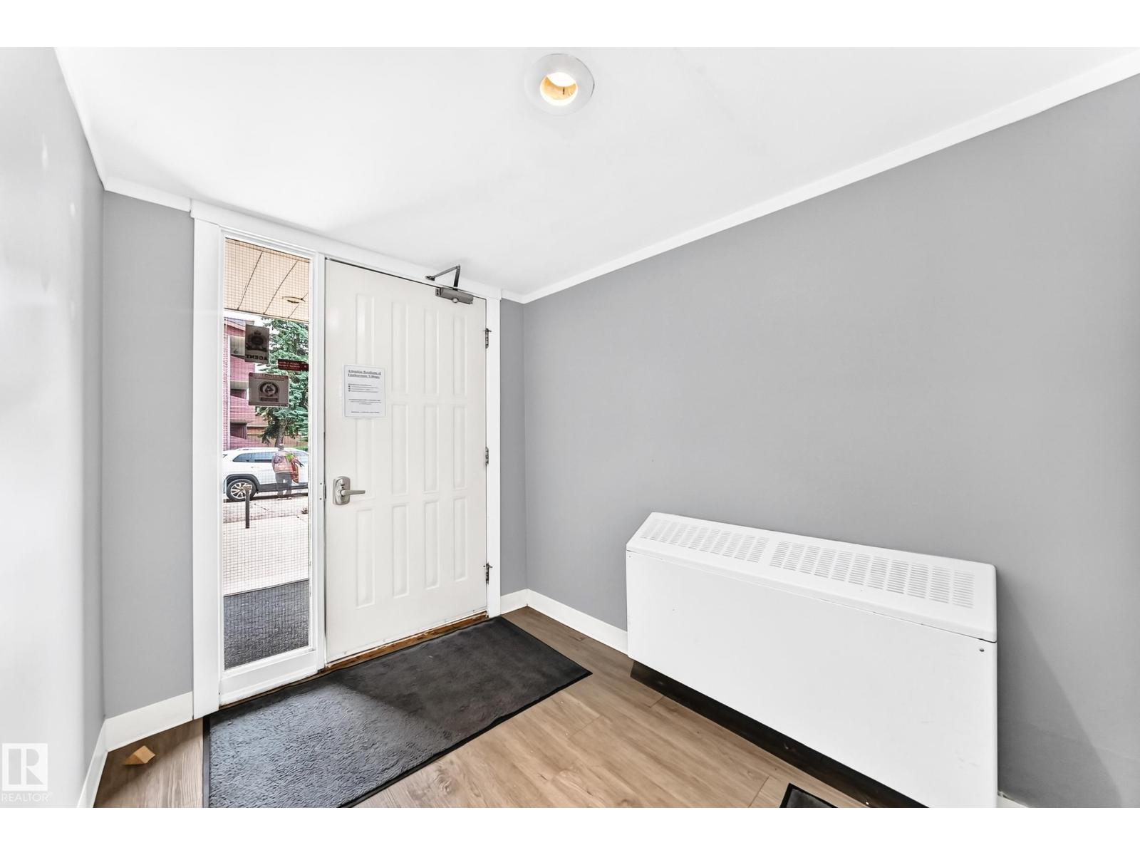 #104 2303 119 ST NW - 29