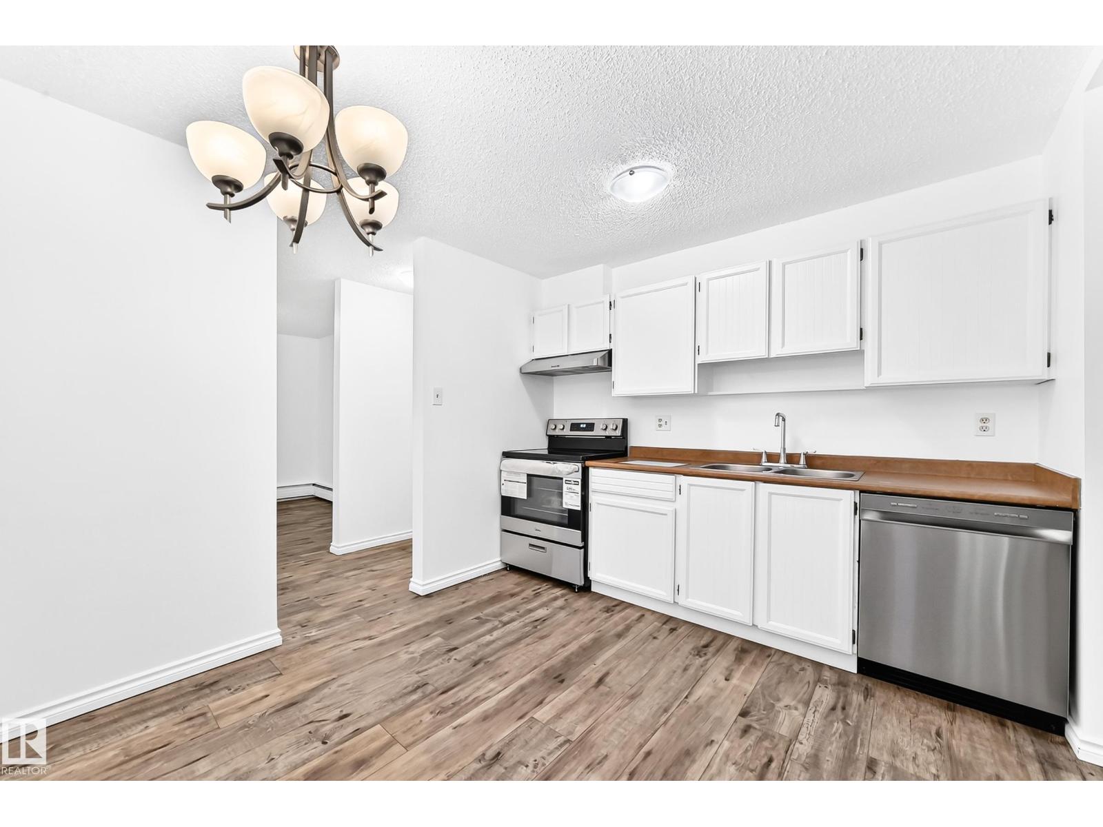#104 2303 119 ST NW - 9