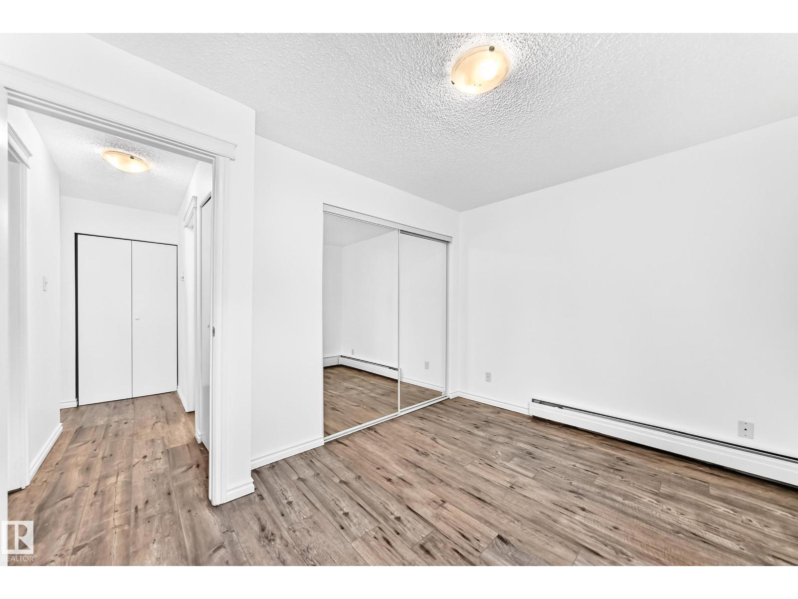 #104 2303 119 ST NW - 21