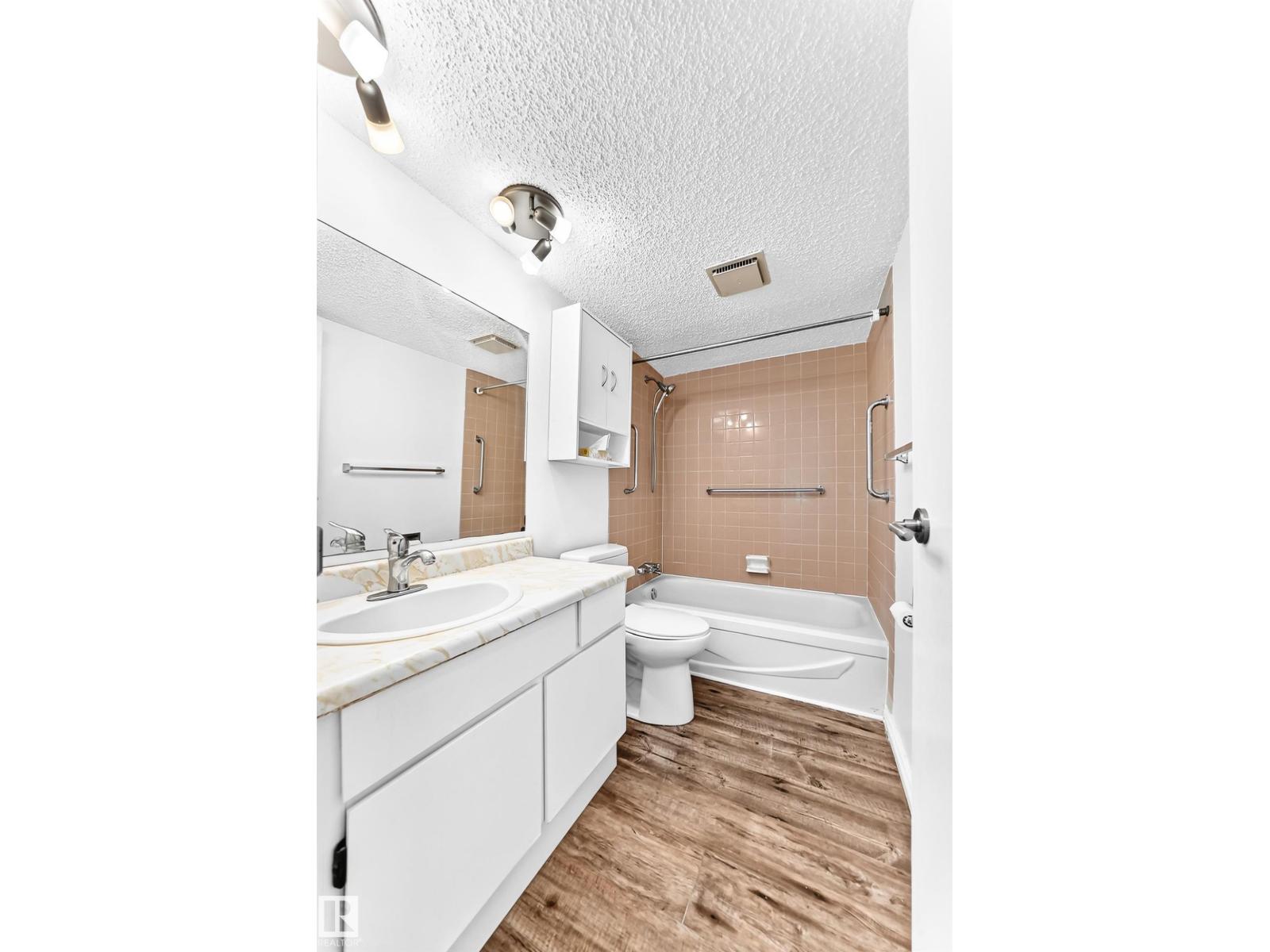 #104 2303 119 ST NW - 24