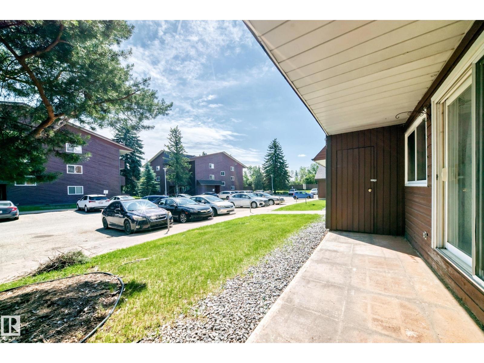 #104 2303 119 ST NW - 31