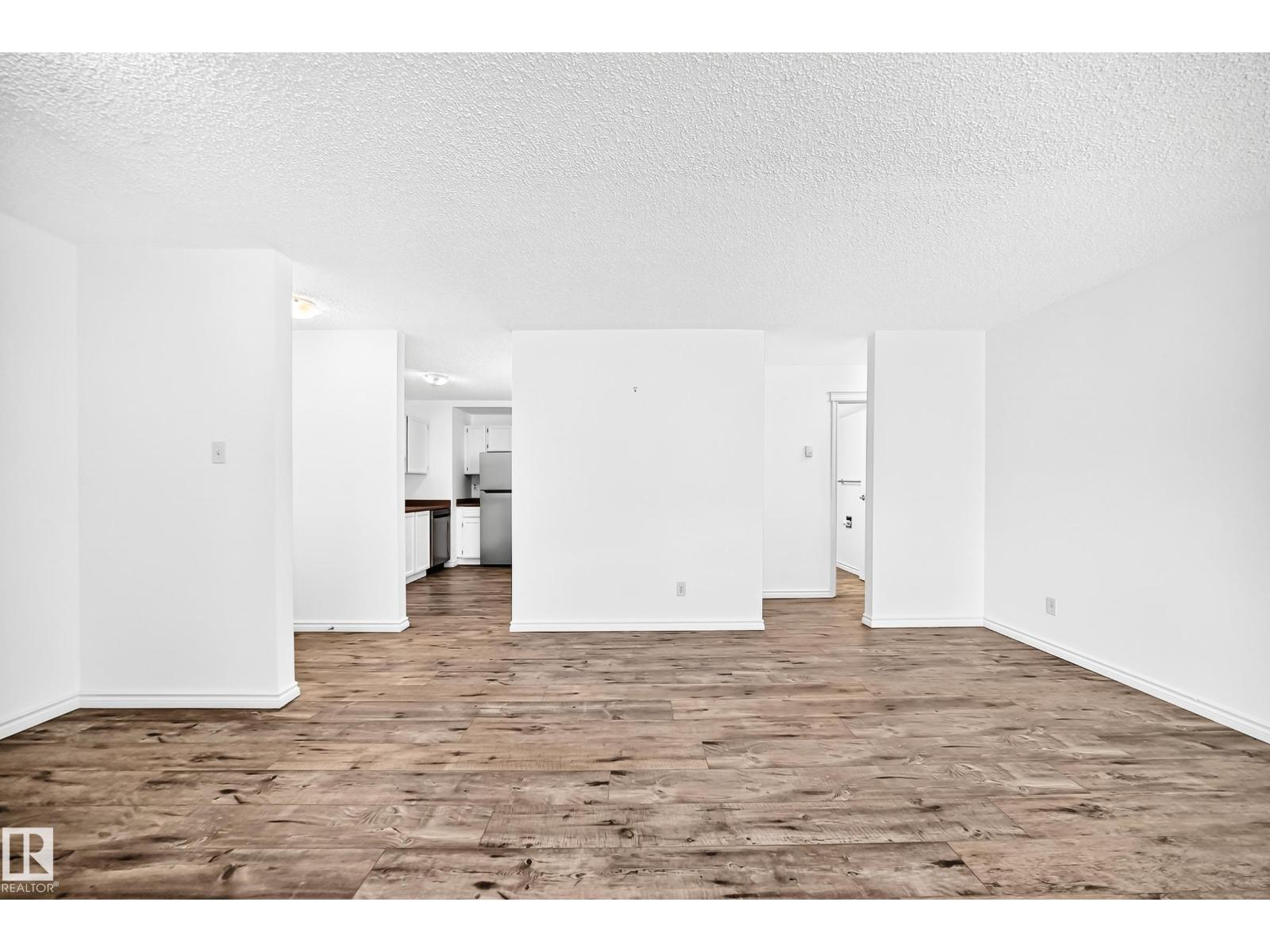 #104 2303 119 ST NW - 14