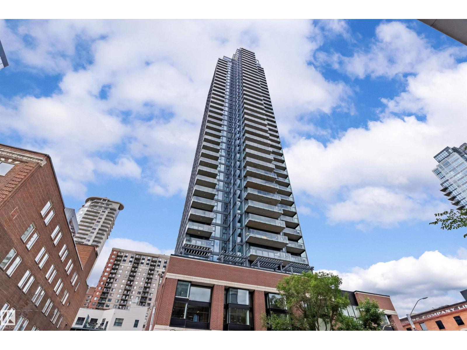 #702 10180 103 ST NW - 2
