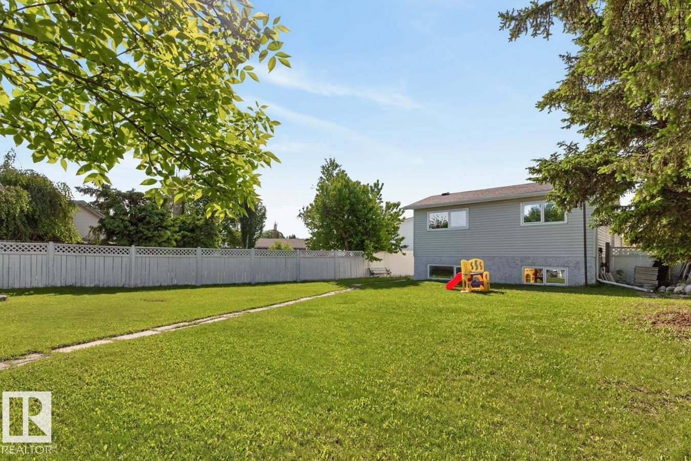 152 WARWICK RD NW - 32