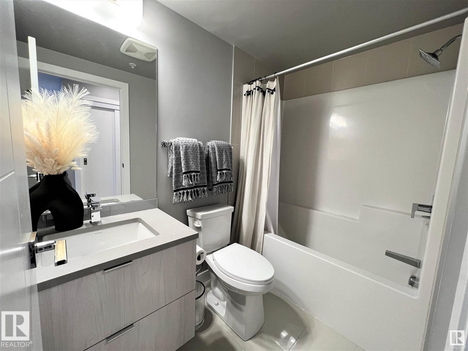 #702 10180 103 ST NW - 37