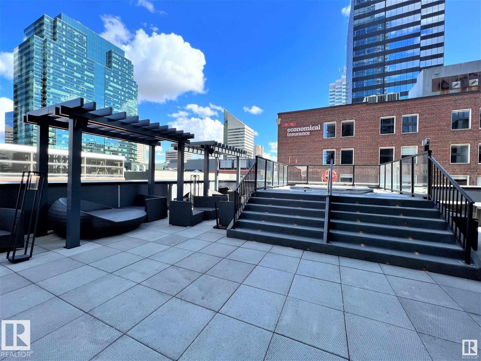 #702 10180 103 ST NW - 53