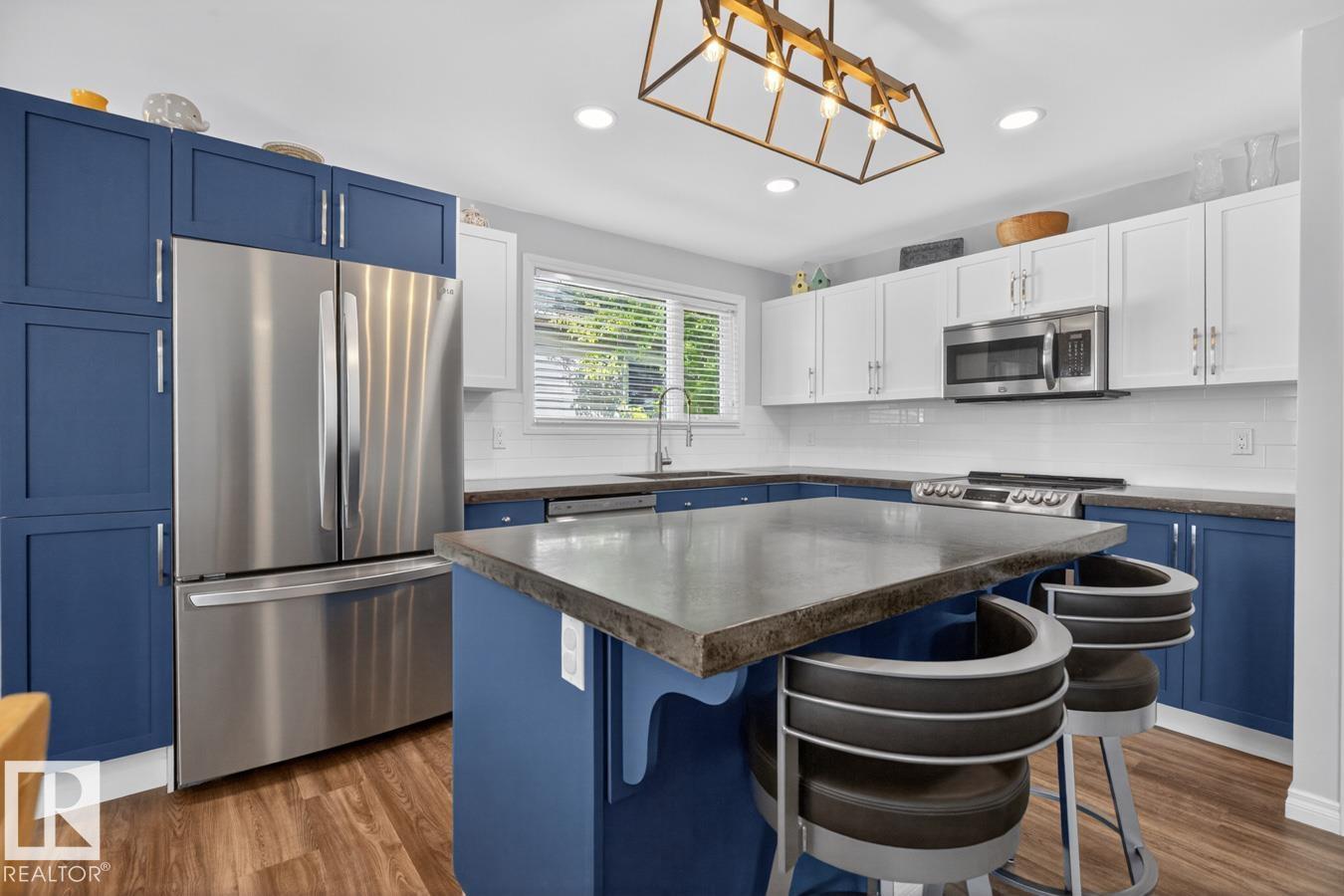 152 WARWICK RD NW - 5