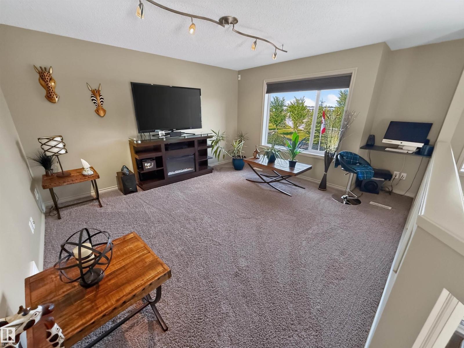 21 HARTWICK WY - Image 25