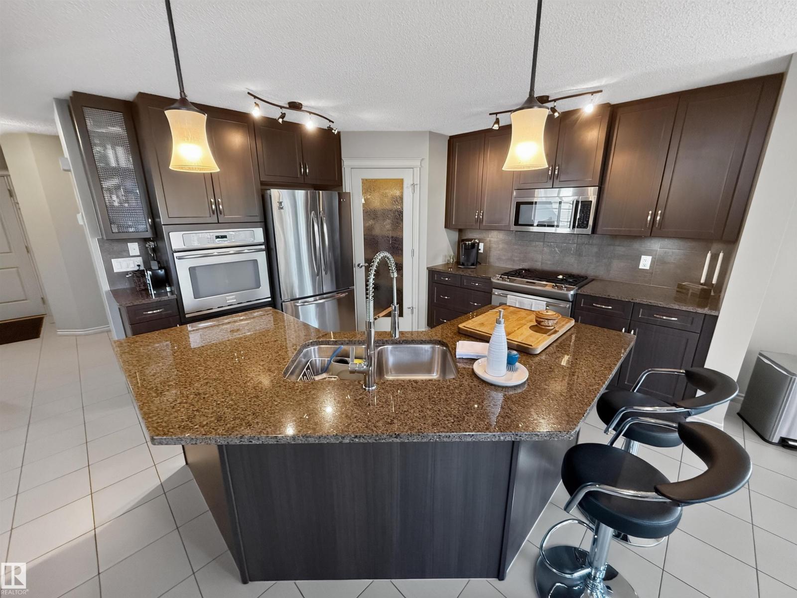 21 HARTWICK WY - Image 18