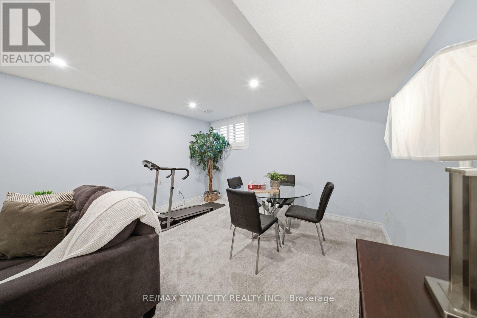 #51 29 SCHUYLER STREET - 31