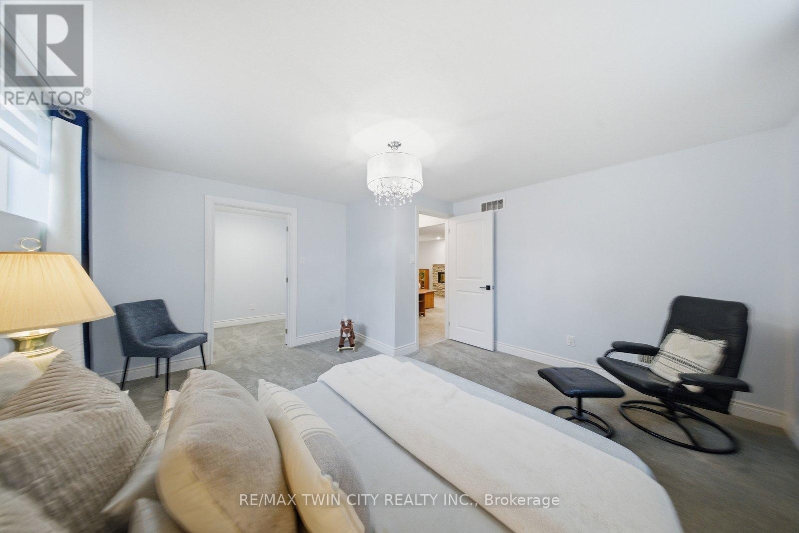 #51 29 SCHUYLER STREET - 33
