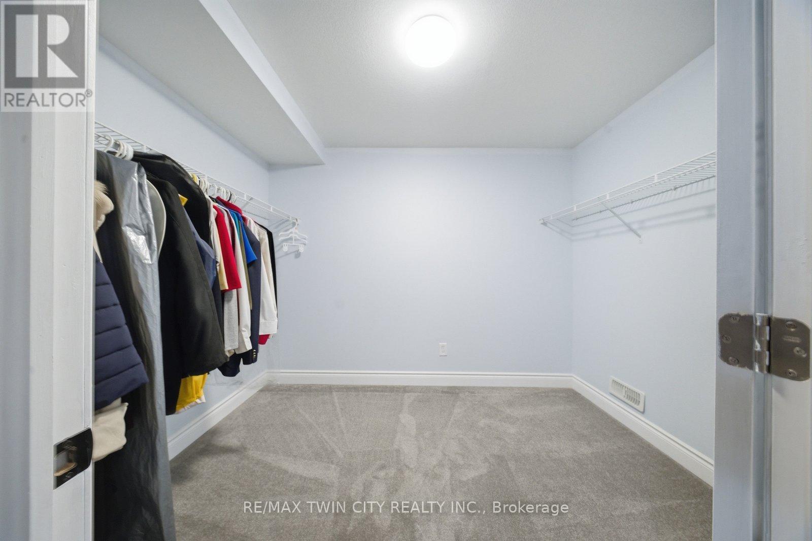 #51 29 SCHUYLER STREET - 34