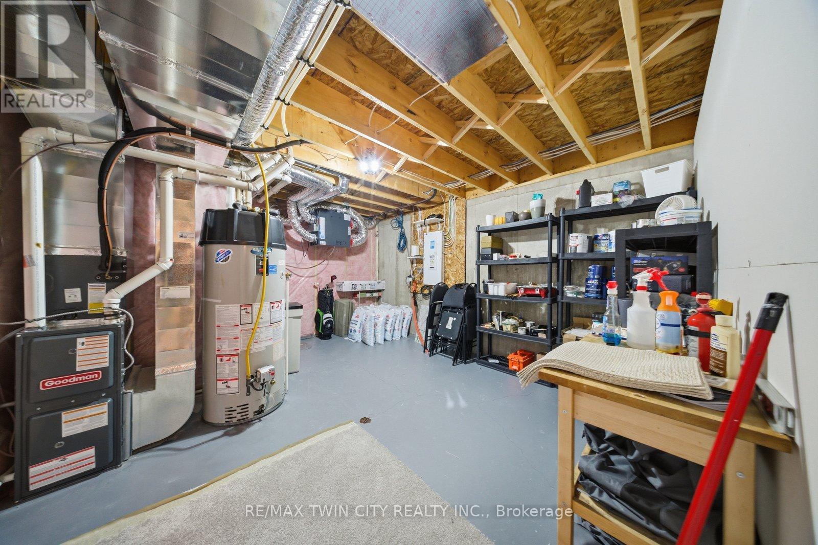 #51 29 SCHUYLER STREET - 36