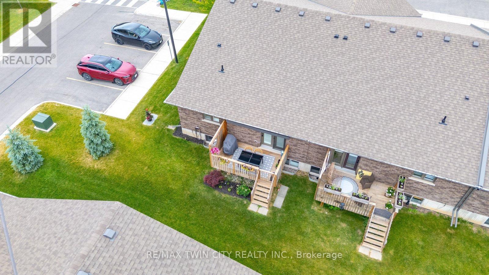 #51 29 SCHUYLER STREET - 38