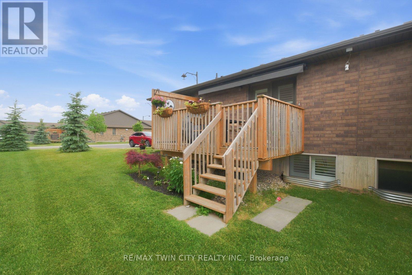 #51 29 SCHUYLER STREET - 46
