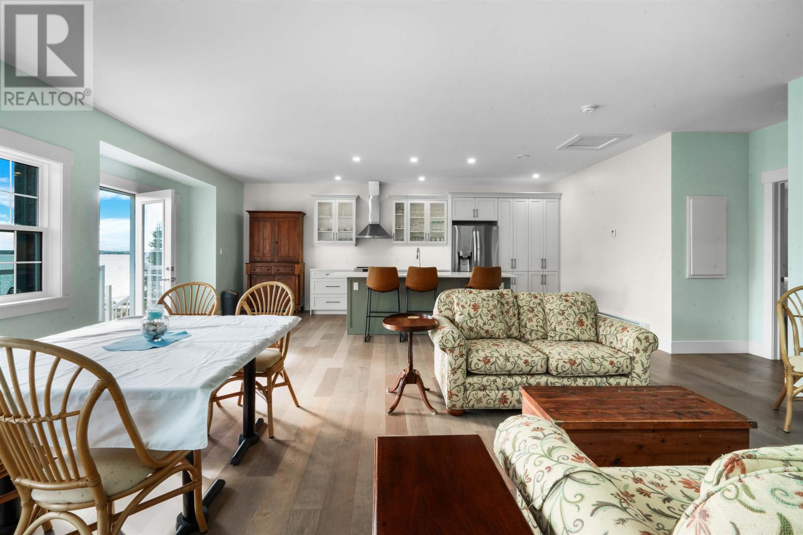 #Spry 4 222 Ark Lane - 4