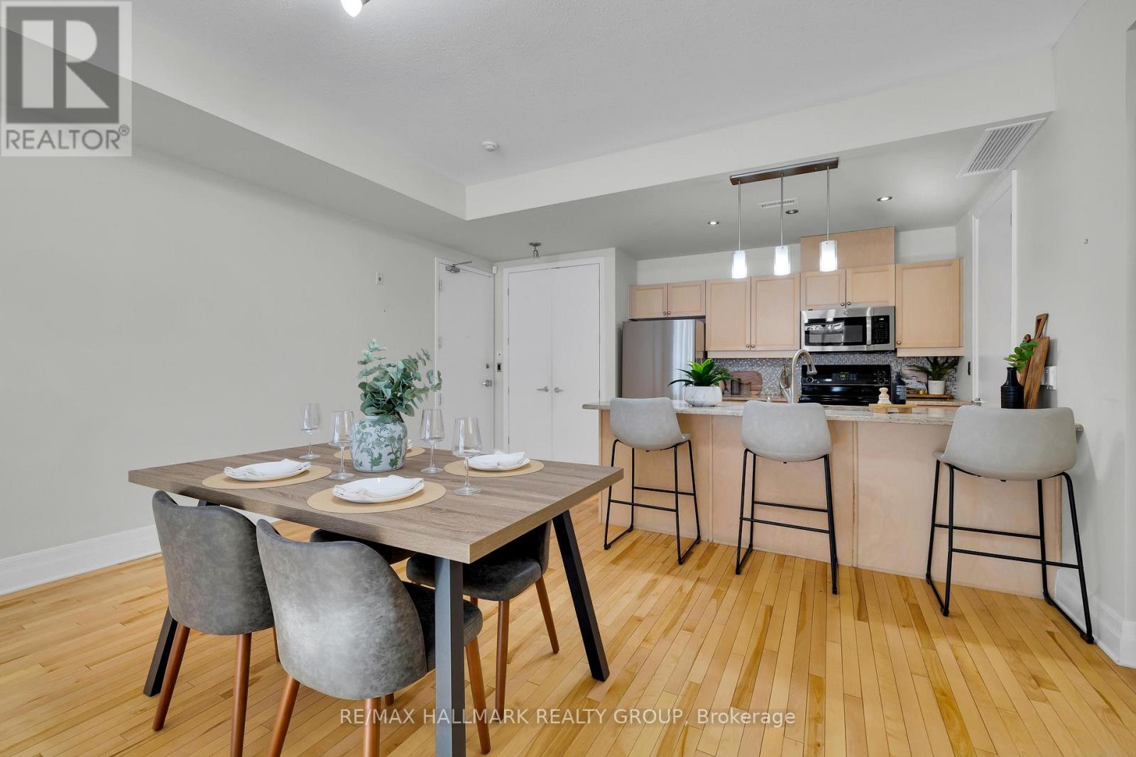 #203 260 BESSERER STREET - 14
