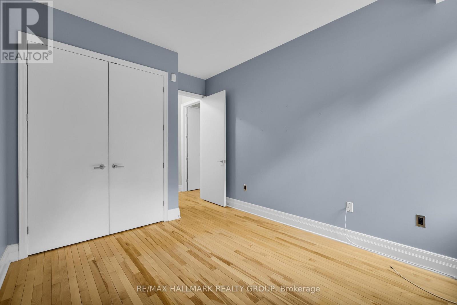 #203 260 BESSERER STREET - 22