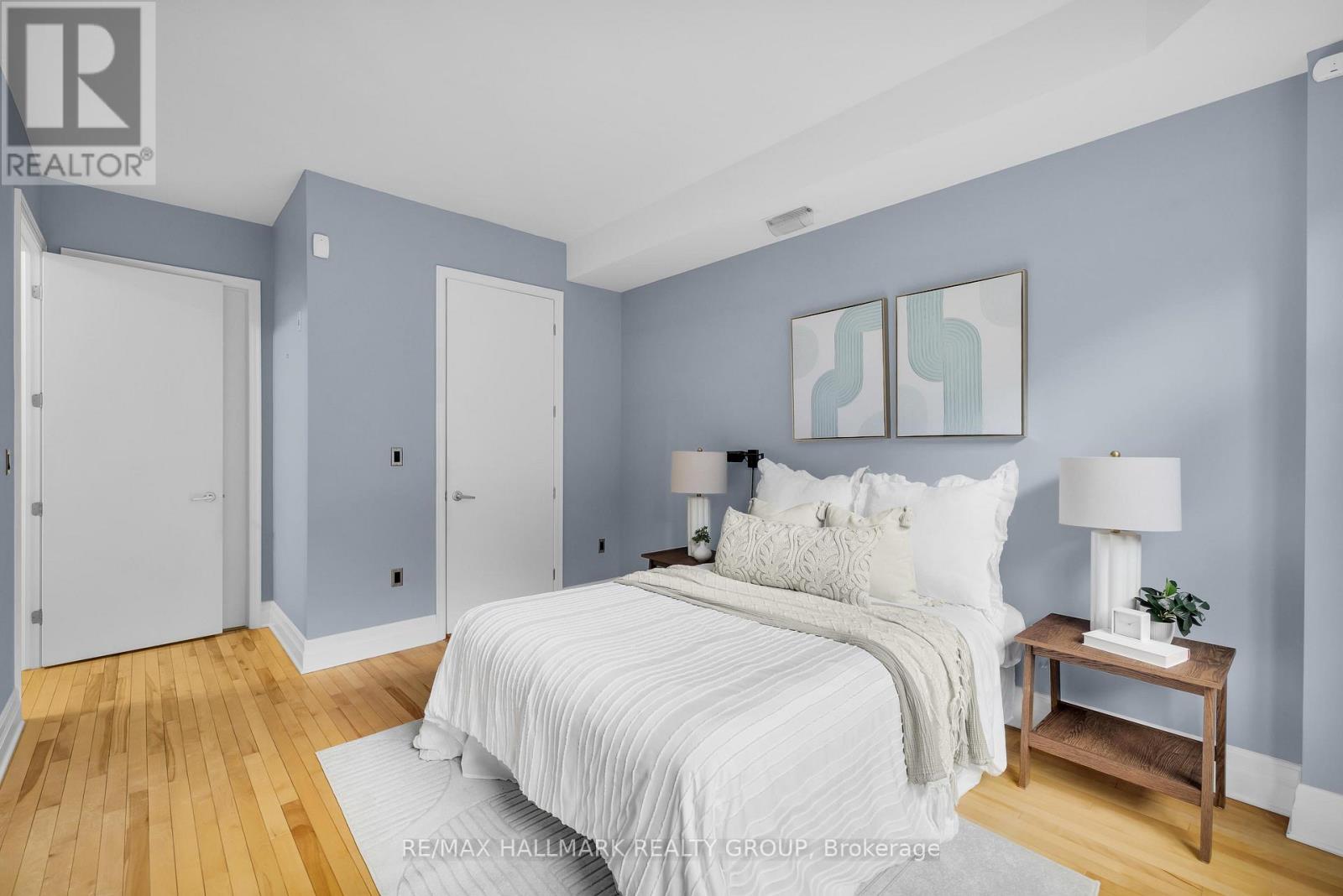 #203 260 BESSERER STREET - 19