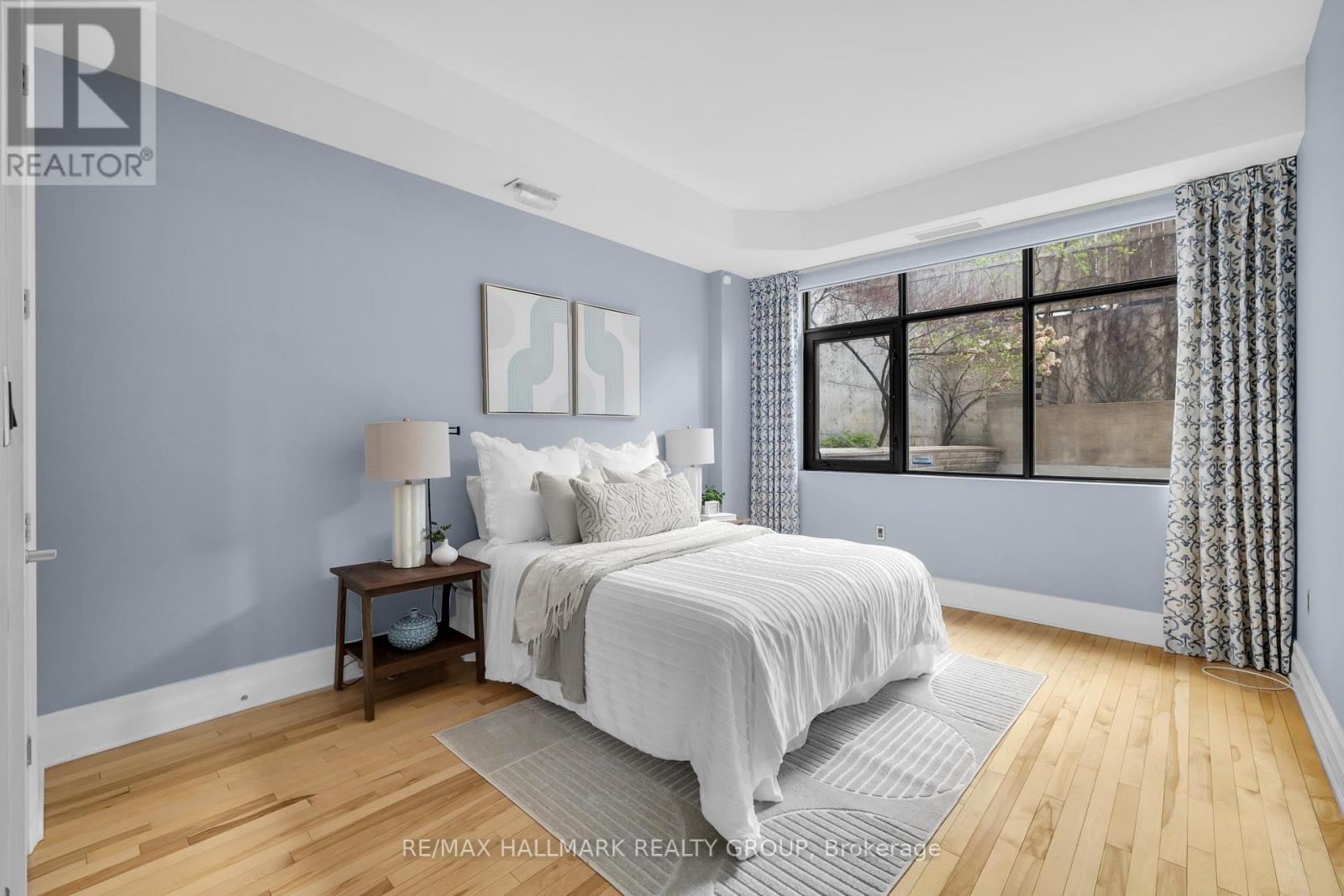 #203 260 BESSERER STREET - 18
