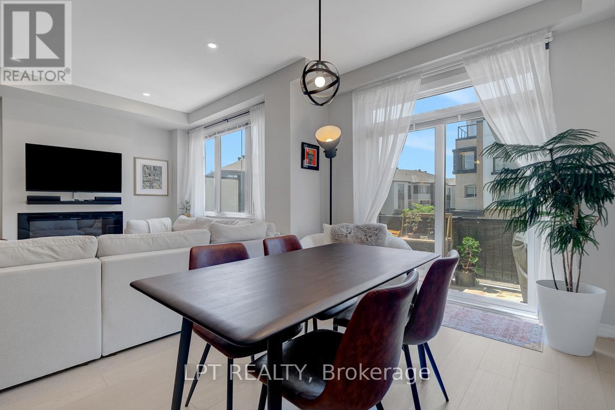 815 KINIW PRIVATE - 15