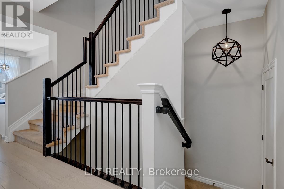 815 KINIW PRIVATE - 8