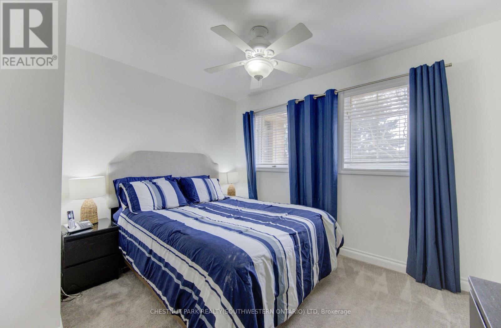 #9 306 ROXTON DRIVE - 19