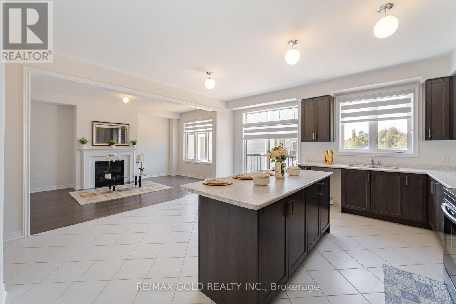 210 CHIPPEWA AVENUE - Image 16